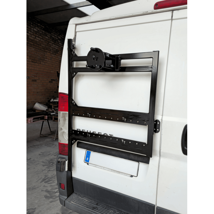 Soporte rueda repuesto + accesorios puerta izquierda para BOXER / DUCATO / JUMPER (2ª Y 3ª GEN)